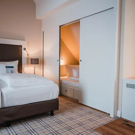 Birke, Ringhotel 4* كيل